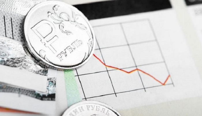 Власти запланировали постепенное снижение курса рубля - фото