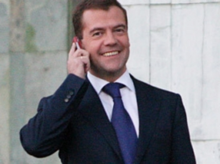 Агентство национальной безопасности США прослушивало телефонные разговоры Медведева - фото