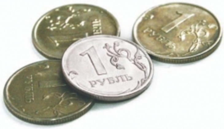 Обвал рубля выгоден правительству - фото