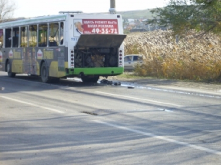 В Волгограде террористка-смертница взорвала автобус - фото