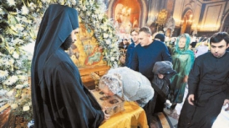 О чем просили верующие у православной святыни «Дары волхвов» - фото