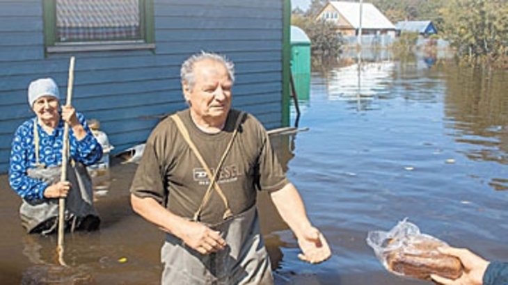 Пострадавшие от потопа в Хабаровске так и не дождались помощи от местных властей - фото