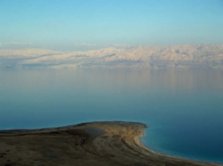 Мертвое море на грани исчезновения - фото