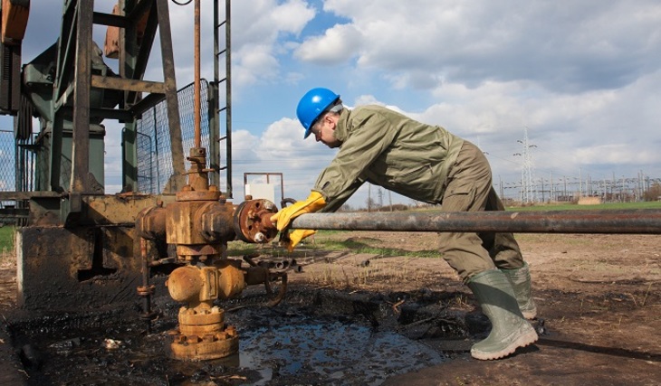 Нефтяные прибыли России в зоне риска - фото