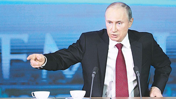 Чиновников будут штрафовать за невыполнение указов Владимира Путина - фото