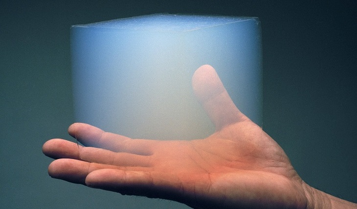 Наши ученые создали полупрозрачный бетон - фото
