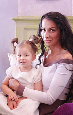 Анна Грачевская с дочерью 
