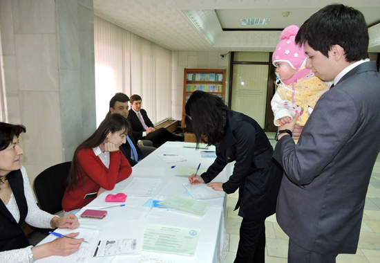 За будущего Президента Узбекистана проголосовали в России