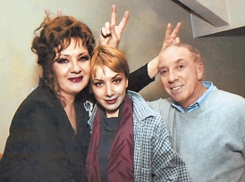 Сергей Юрский с женой и дочерью