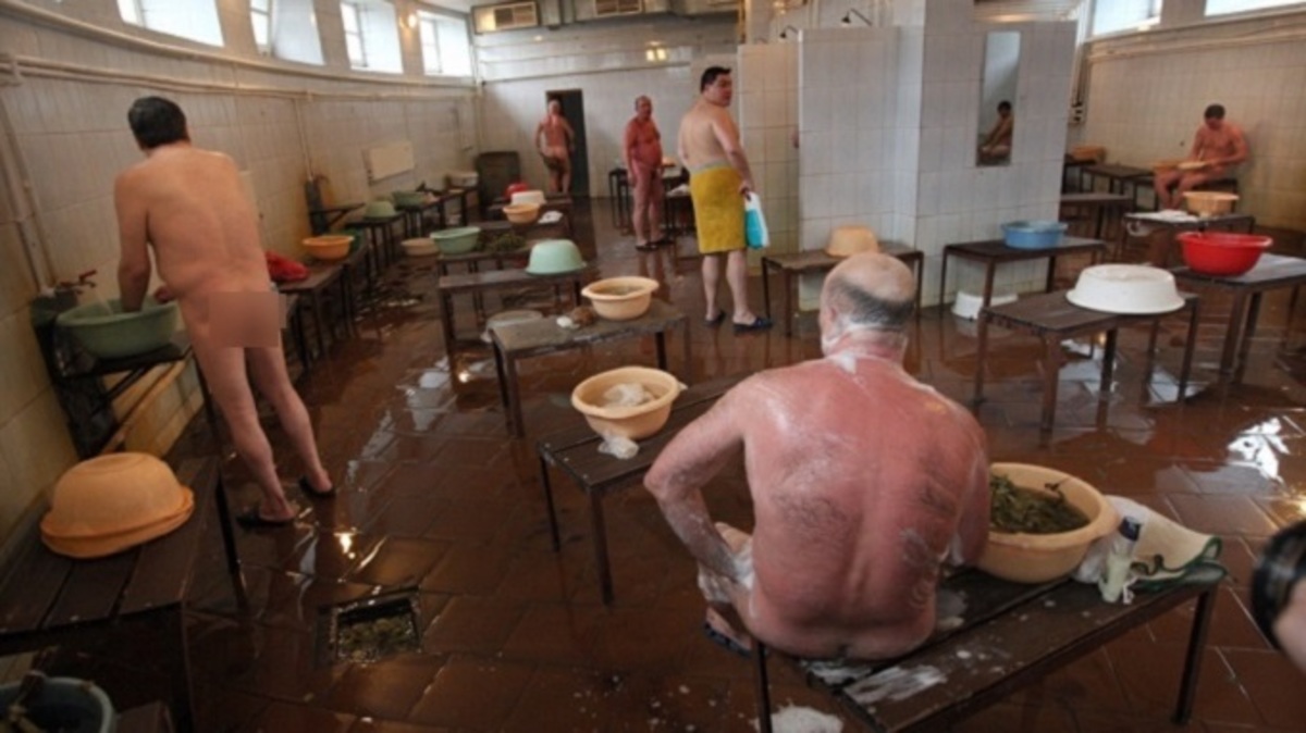 лагерь баня мылись голыми фото 100