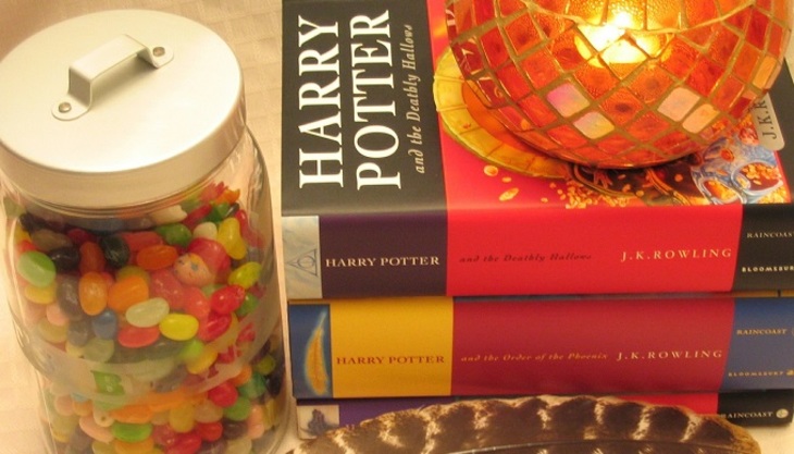 Книга «Гарри Поттер и проклятое дитя» поступила в продажу - фото