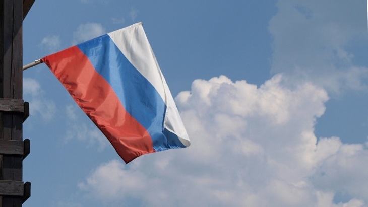 День Государственного флага России казаки отметили у Белого дома - фото