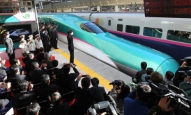В Японии успешно прошли испытания поезда, развивающего скорость 500 км/ч - фото
