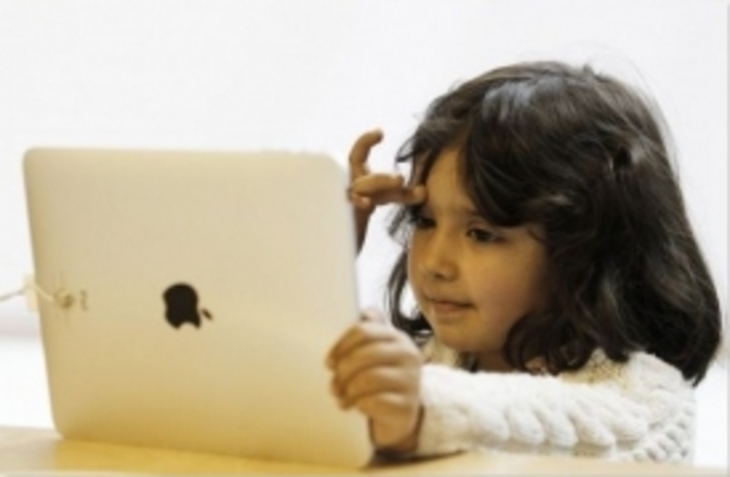 Apple компенсирует средства родителям, чьи дети делали покупки в  iTunes без ведома взрослых - фото