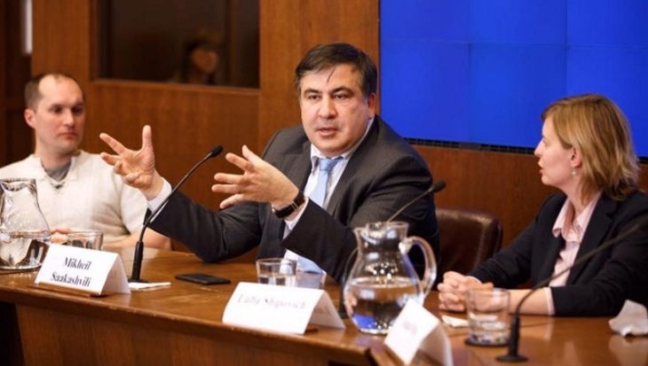 Саакашвили пожаловался на кражу своего паспорта - фото