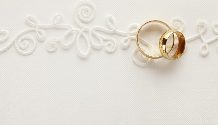 Выйти замуж за Эйфелеву башню: 5 самых шокирующих бракосочетаний - фото
