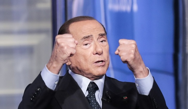Берлускони выдворит мигрантов? - фото
