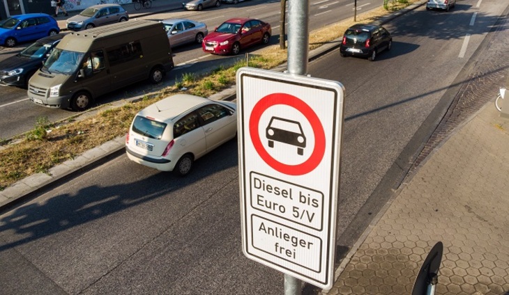 Первые запреты на дизельные автомобили - фото