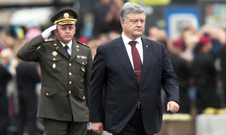 Украинские власти впали в паранойю - фото