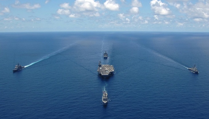 США прорывают оборону Китая в Южно-Китайском море - фото