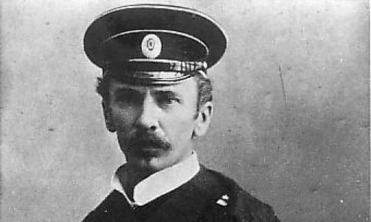 Лейтенант Шмидт: герой революции или шизофреник и аферист - фото