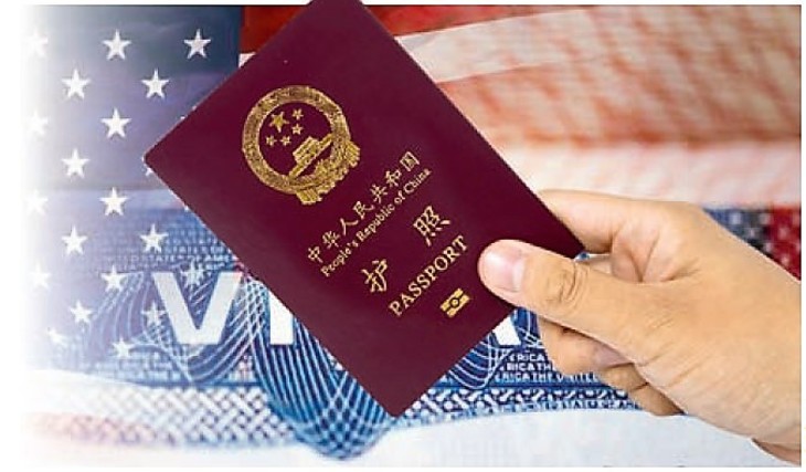 В США отказывают в визах китайским студентам - фото