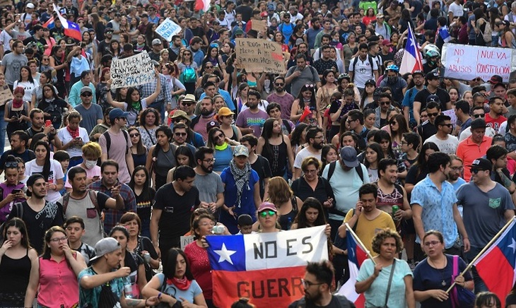 Чили: восстание в «оазисе благополучия» - фото