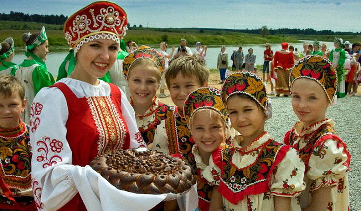 Белорусский борщ, комы и бульбишники, ягодная кулага - фото