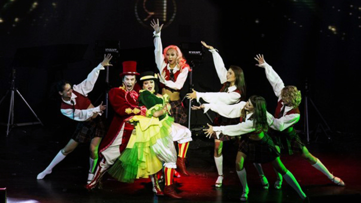 В Театре Бабкиной поставят мюзикл про любовные страсти в ресторане - фото