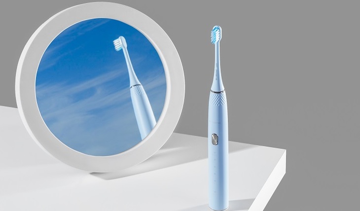 Улыбка на миллион: электрическая зубная щетка для счастливых обладателей брекетов - фото