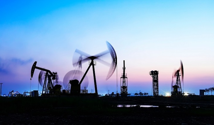 Нефтяной потолок и рубль - фото