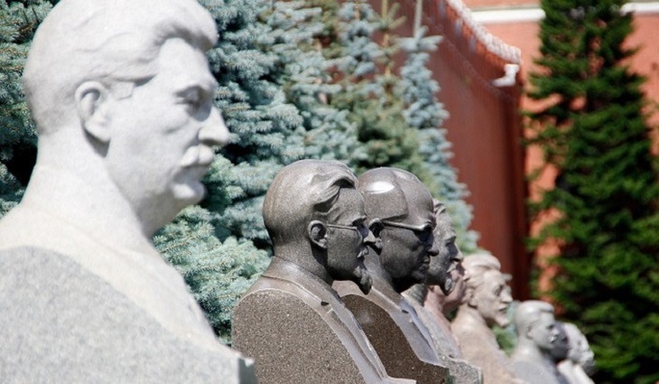 Советник Пушилина призвал «переиздать приказ» Сталина - фото