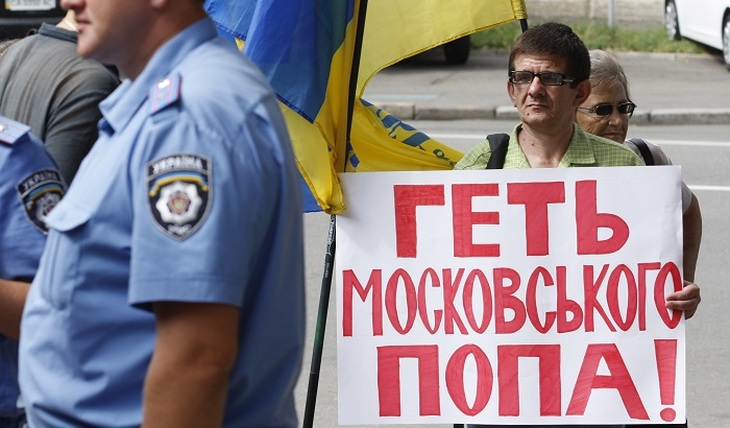 На Украине уничтожают православие - фото