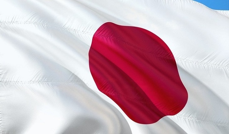 Япония не отказывается от обсуждения мирного договора с Россией - фото