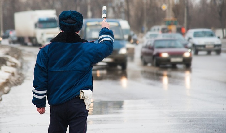 В России хотят вернуть штрафы за среднюю скорость - фото
