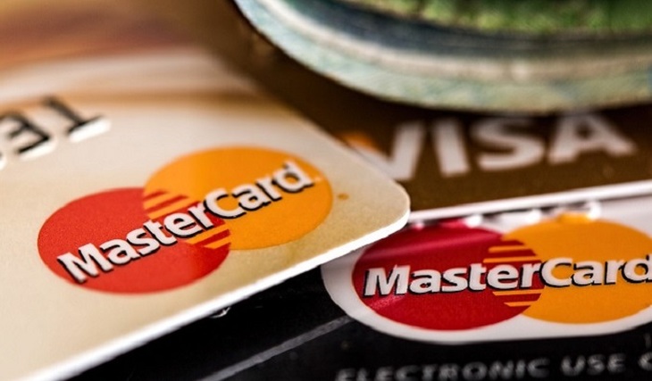 Россиянам предлагают дистанционно открыть турецкие карты Visa и MasterCard - фото
