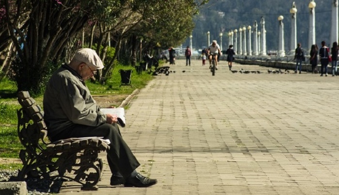 «Лишние люди»: за 6 месяцев численность пенсионеров в России сократилась - фото
