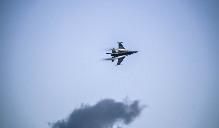 Против американских F-16 Россия применит на Украине Су-57 - фото