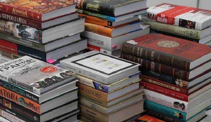 Юрист предложил бороться с книгами обвиняемых в экстремизме - фото