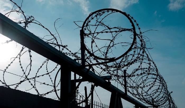 Балтийские страны призывают возвести линию обороны вдоль границы Евросоюза с Россией - фото