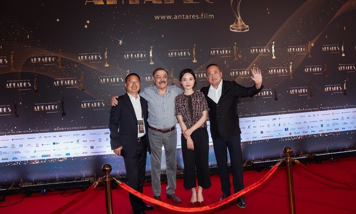 Кинофестиваль «Антарес» : и «Времена года» и «В брюхе тигра» - фото