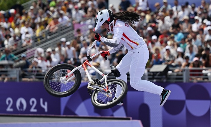 Китай возглавил медальный зачет после триумфальных побед в BMX-фристайле и плавании - фото