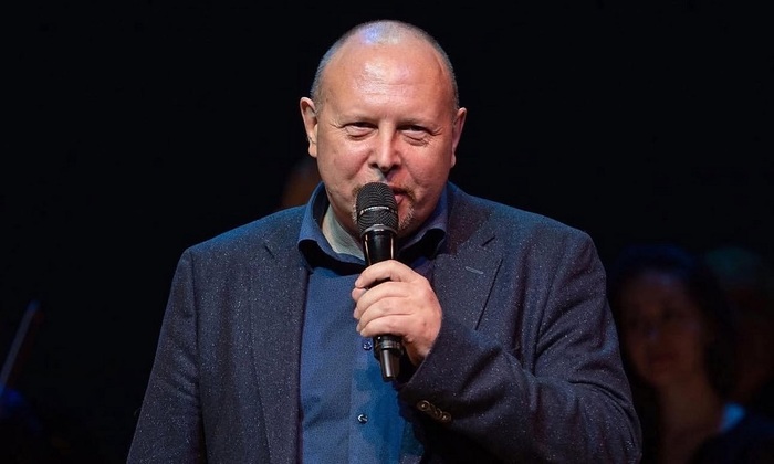 Театральный продюсер Альберт Могинов: «Жизнь продолжается, театр живет и развивается» - фото