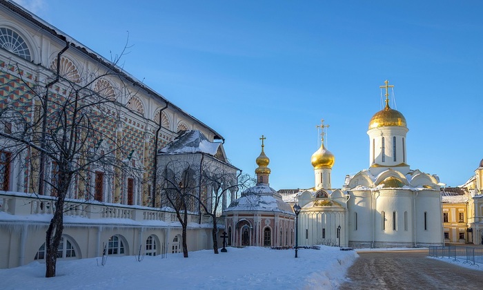 Что происходит с рублевской «Троицей»? - фото