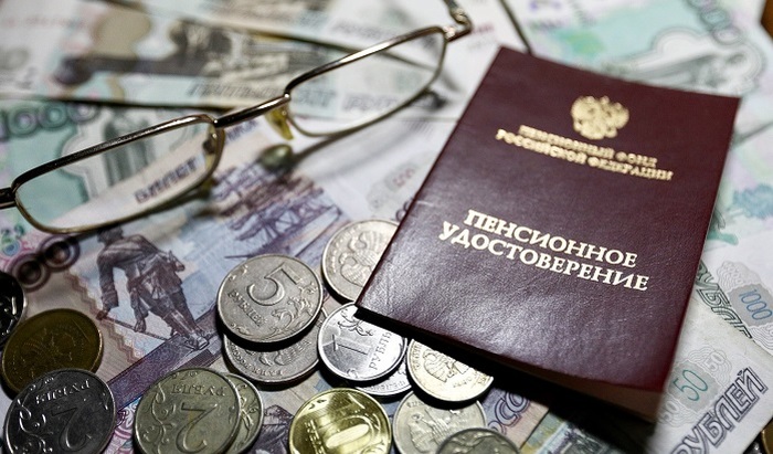 Пенсии в России могут проиндексировать в феврале на 2-3% - фото