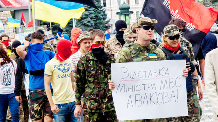 Украинские националисты грозят восстанием - фото