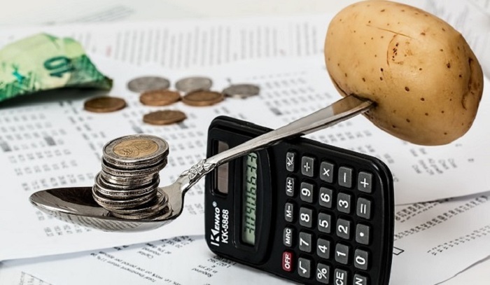 Прогноз инфляции в России на 2025 год составил около 9% - фото