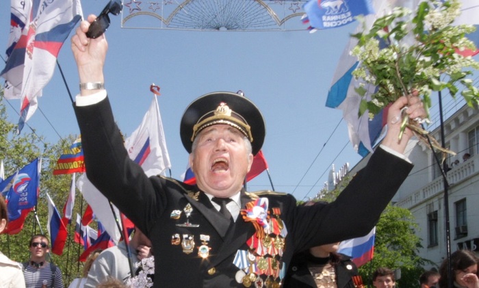 Ряженые ветераны - фото