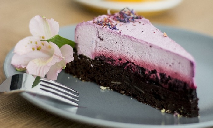 Американка подала на развод после 25 лет брака из-за съеденного куска торта - фото