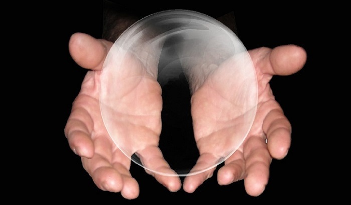 Китаянка обвинила мужа в измене после онлайн-гадания за $70 - фото